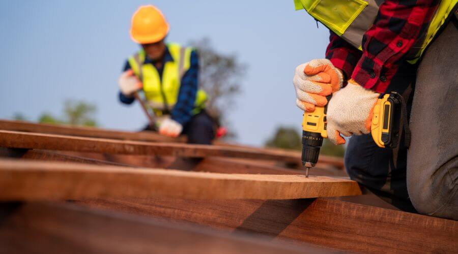 Professional residential roofers in Yates City, IL